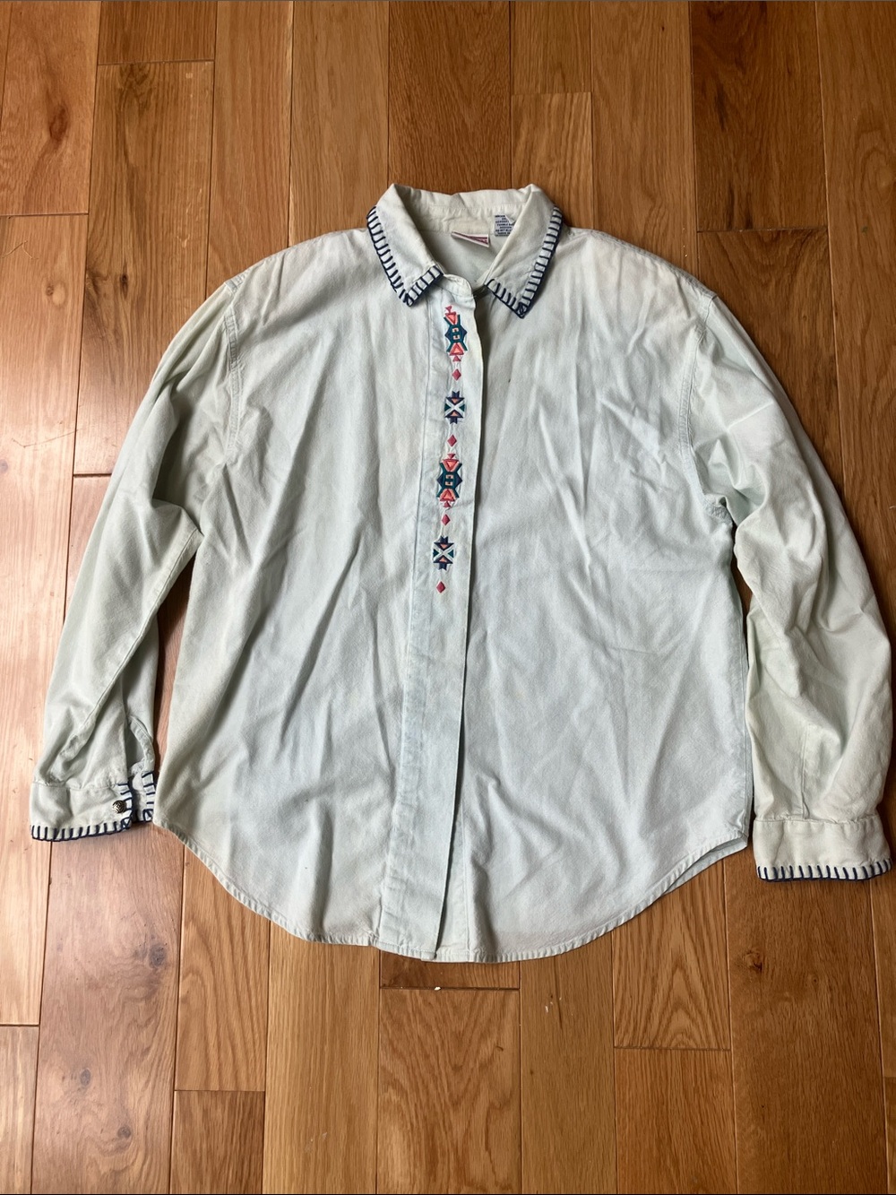 Vintage LighButton-Up Shirt with Embroidered Placket